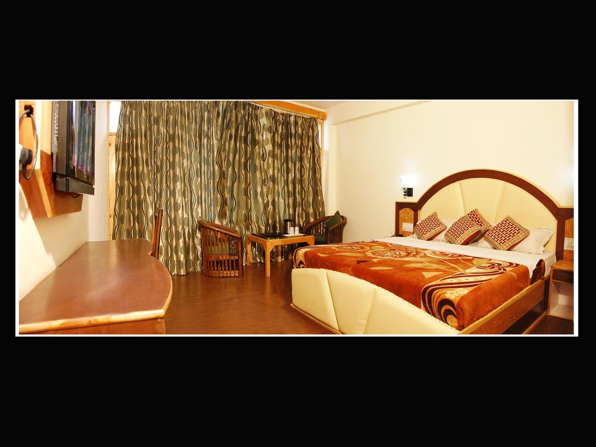 Hotel Nitesh Manali  Exterior photo