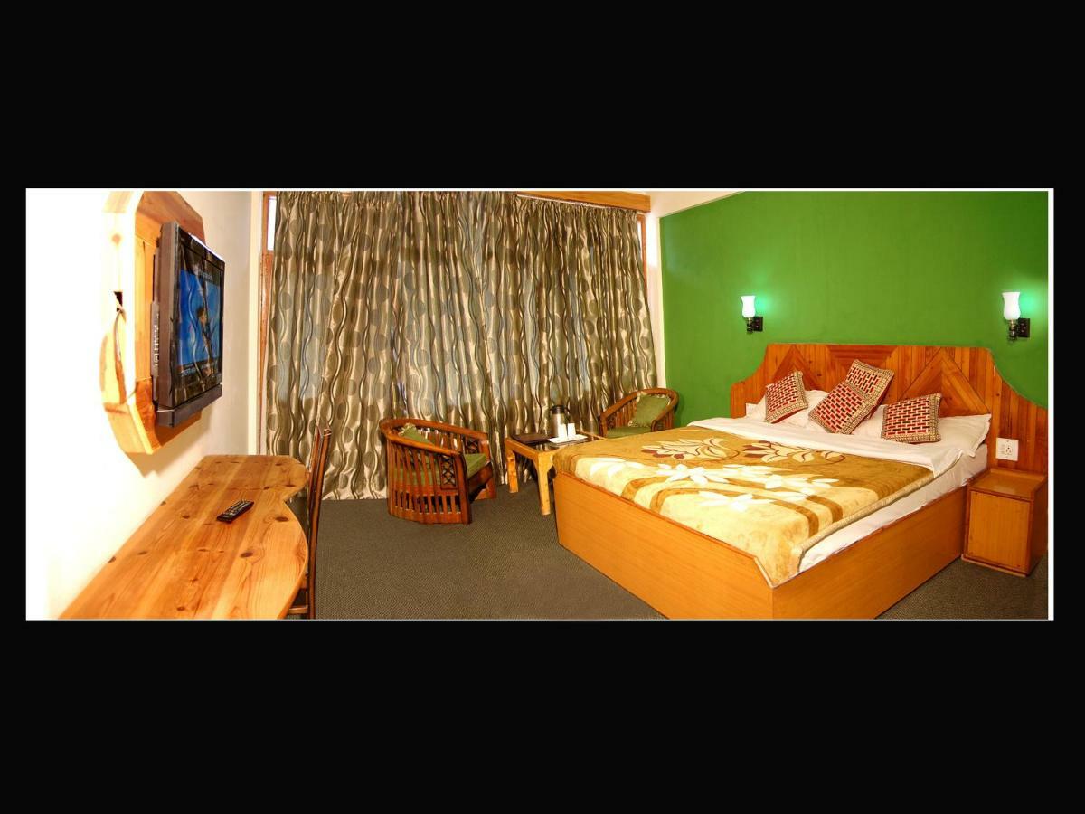 Hotel Nitesh Manali  Exterior photo